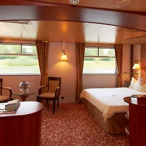 Knm Ms Switzerland I - Hotel Dusseldorf